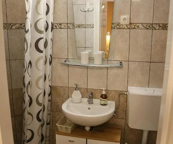 Molnár Apartamento Sárvár